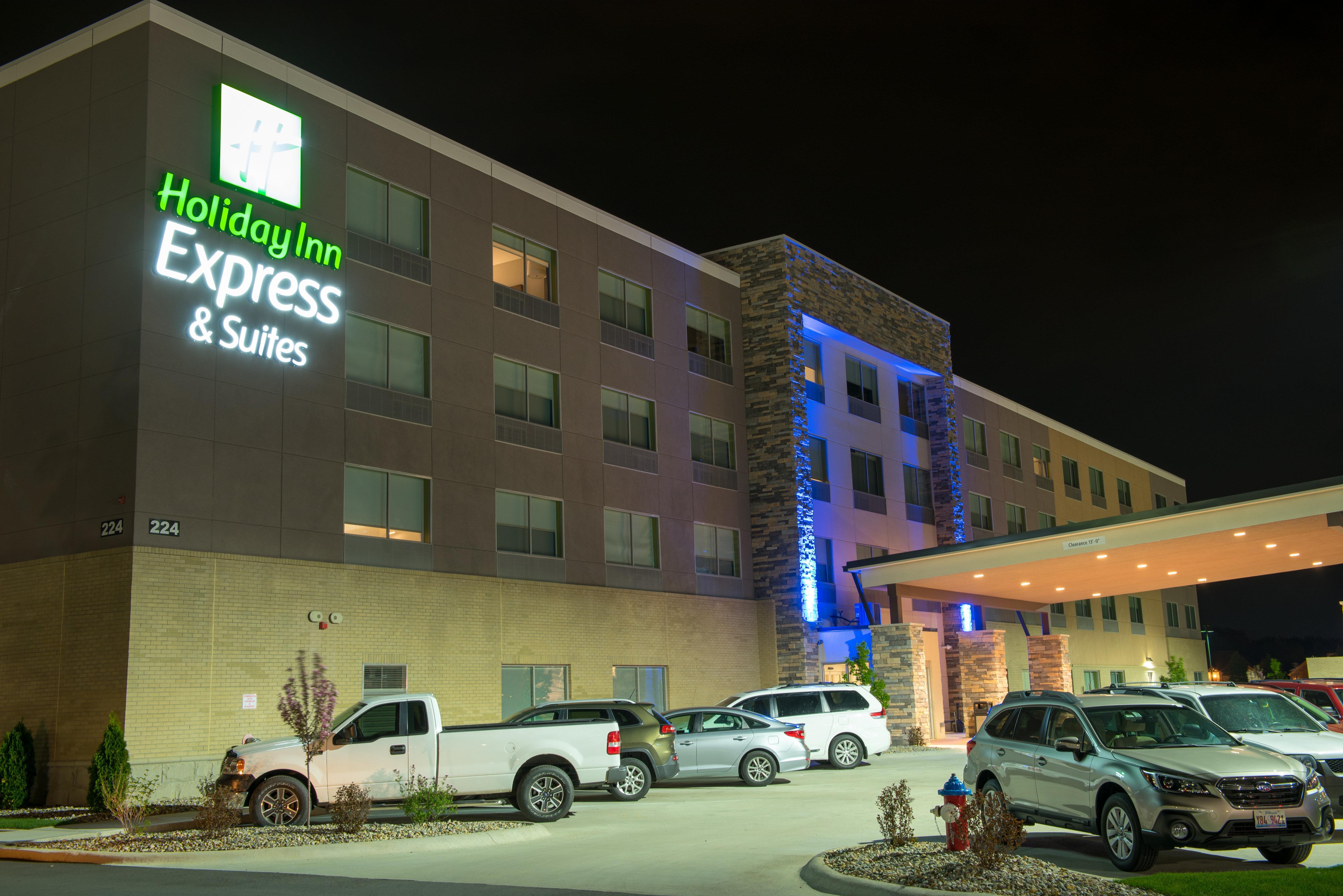 Holiday Inn Express & Suites - Fort Wayne North By Ihg Sunnybrook Acres Esterno foto